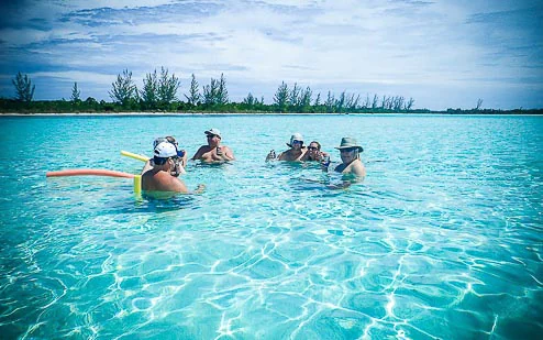 Visit El Cielo on a private yacht