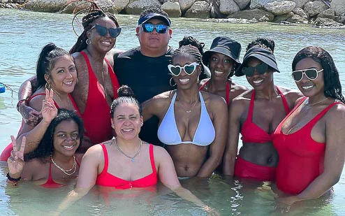 A private yacht charter is the best way to celebrate a bachelorette party