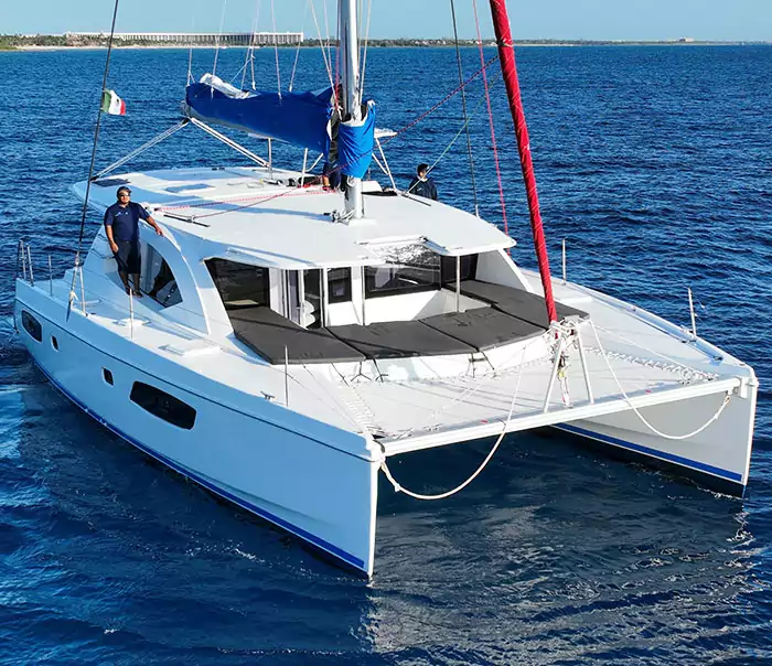 large catamaran with amazing features for a private catamaran tour