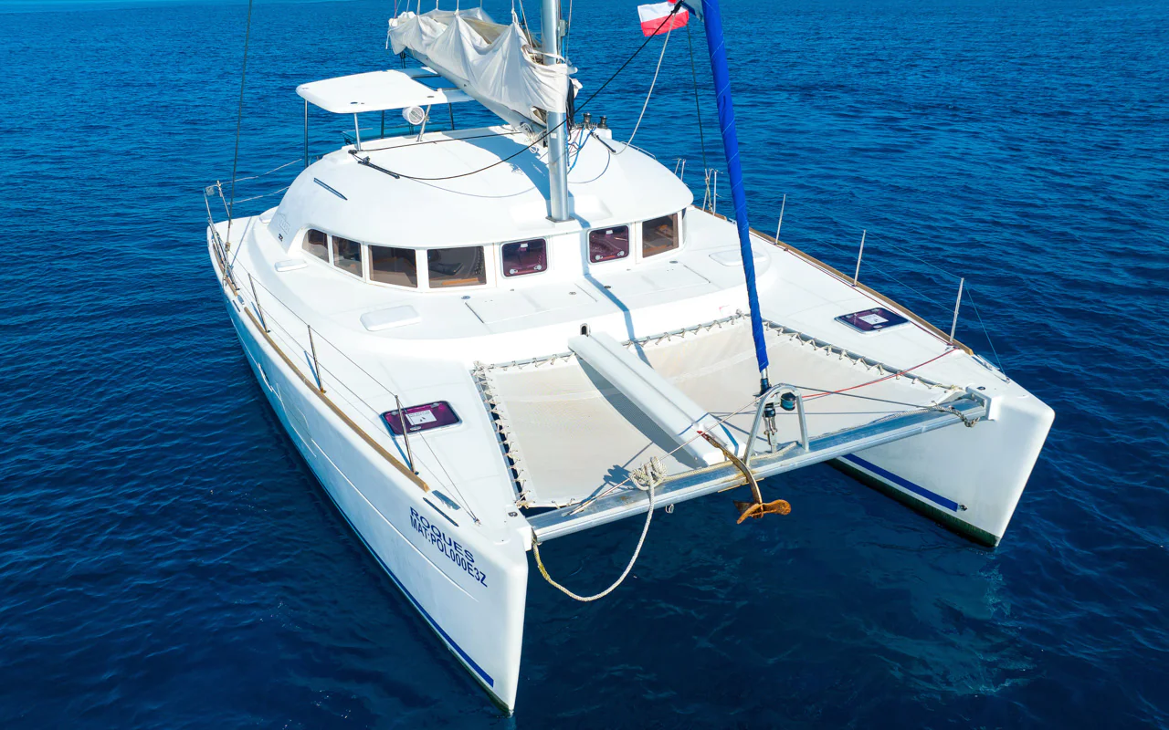 38' Lagoon catamaran for private charter