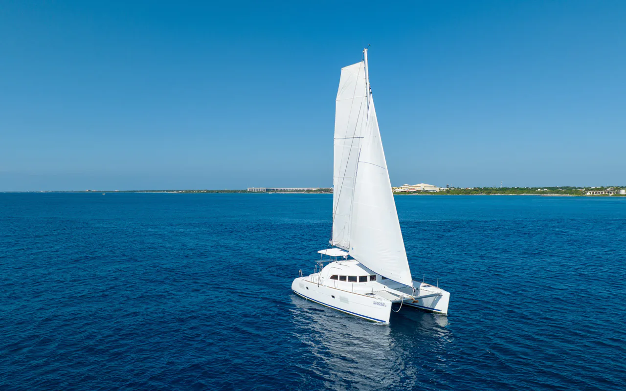 Private catamaran in Playa Del Carmen