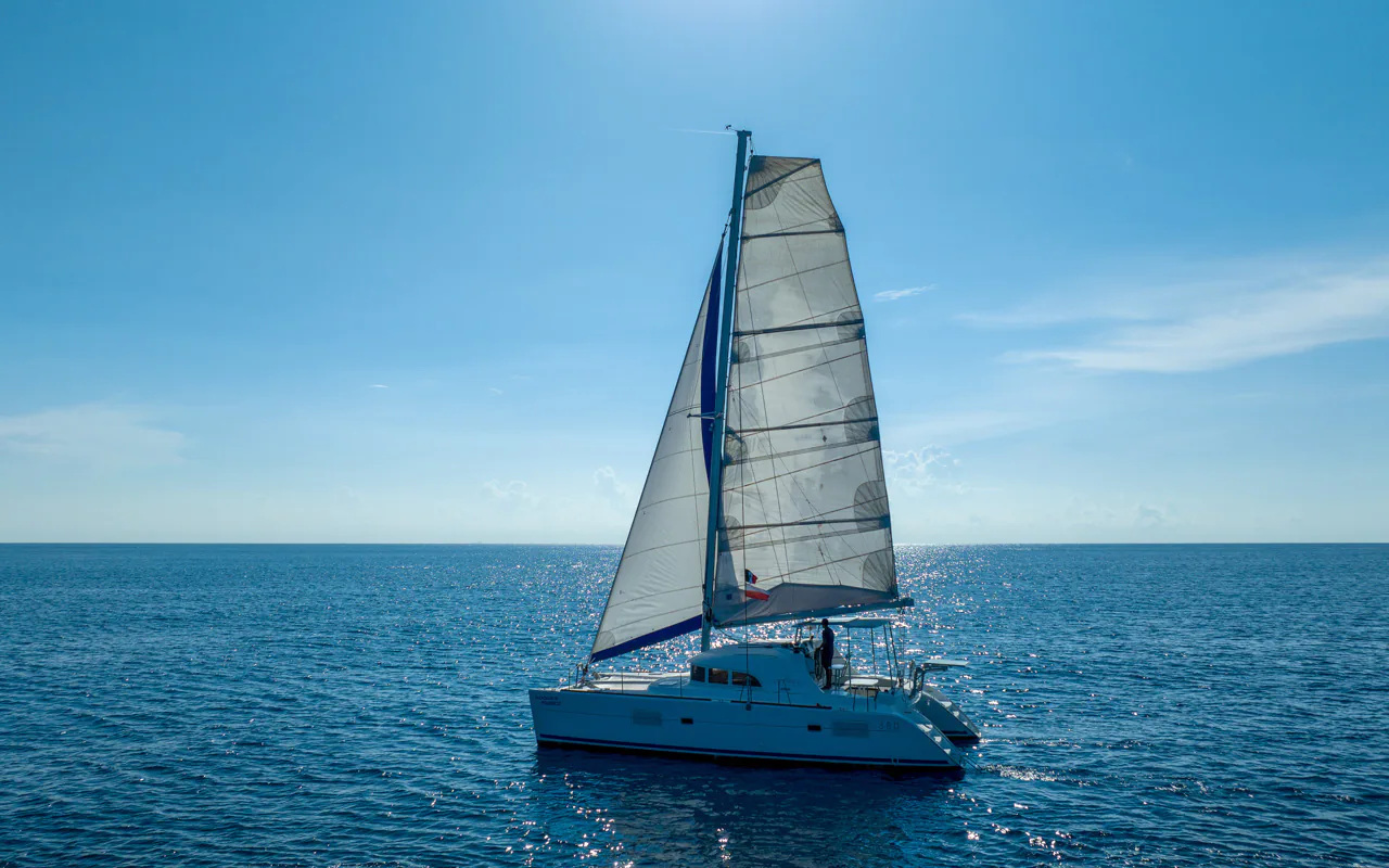 Private catamaran Tulum