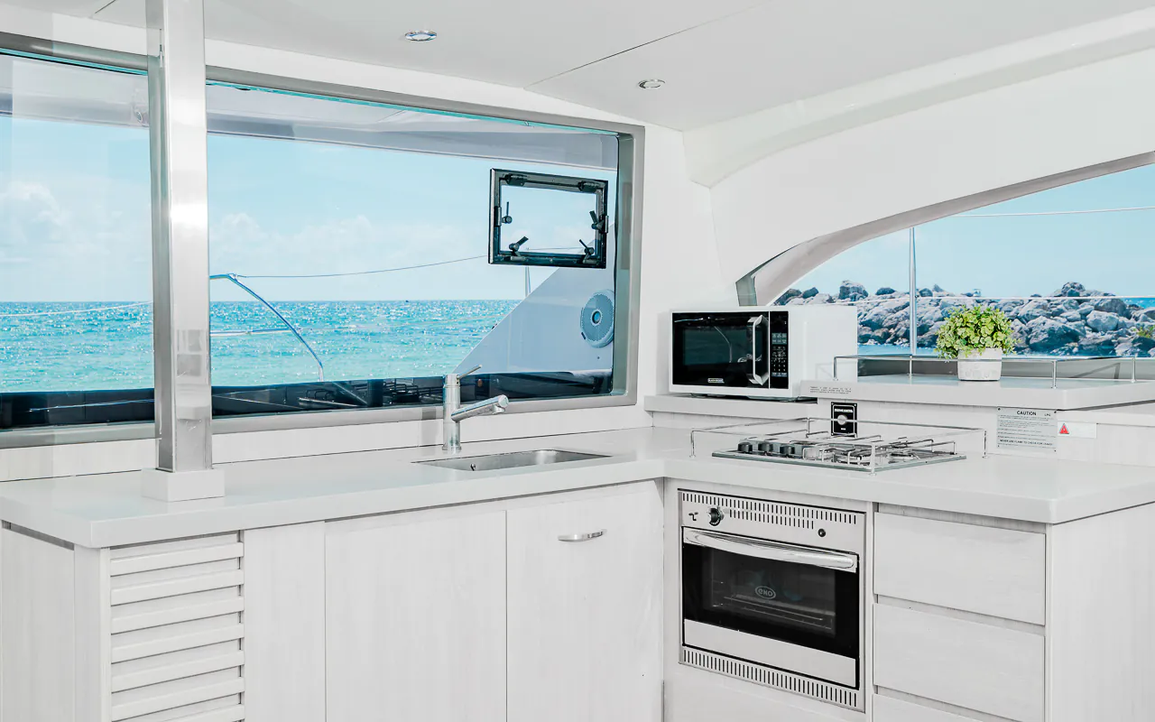 Private catamaran Tulum with full open bar