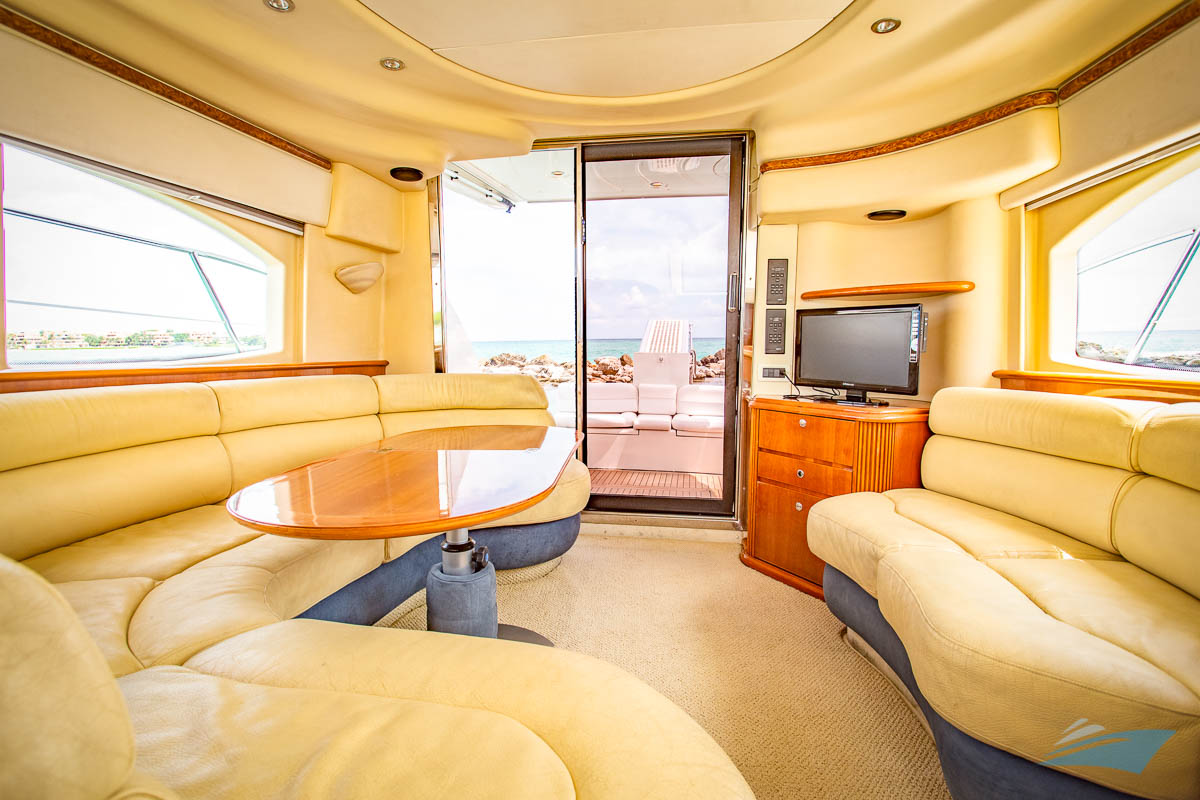 Private yacht bachelorette tour in Tulum