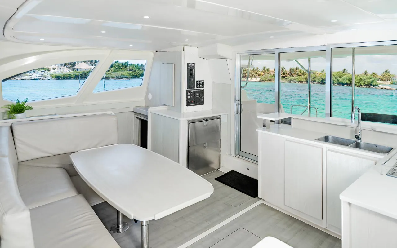 Private catamaran Tulum with full open bar